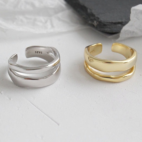 NEW TWIST 925 STERLING SILVER ADJUSTABLE RING, CUTE RING, SHINY RING. - Picture 4 of 5